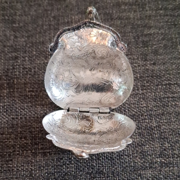 Ornate Silver Charm Purse - Picture 2 of 3